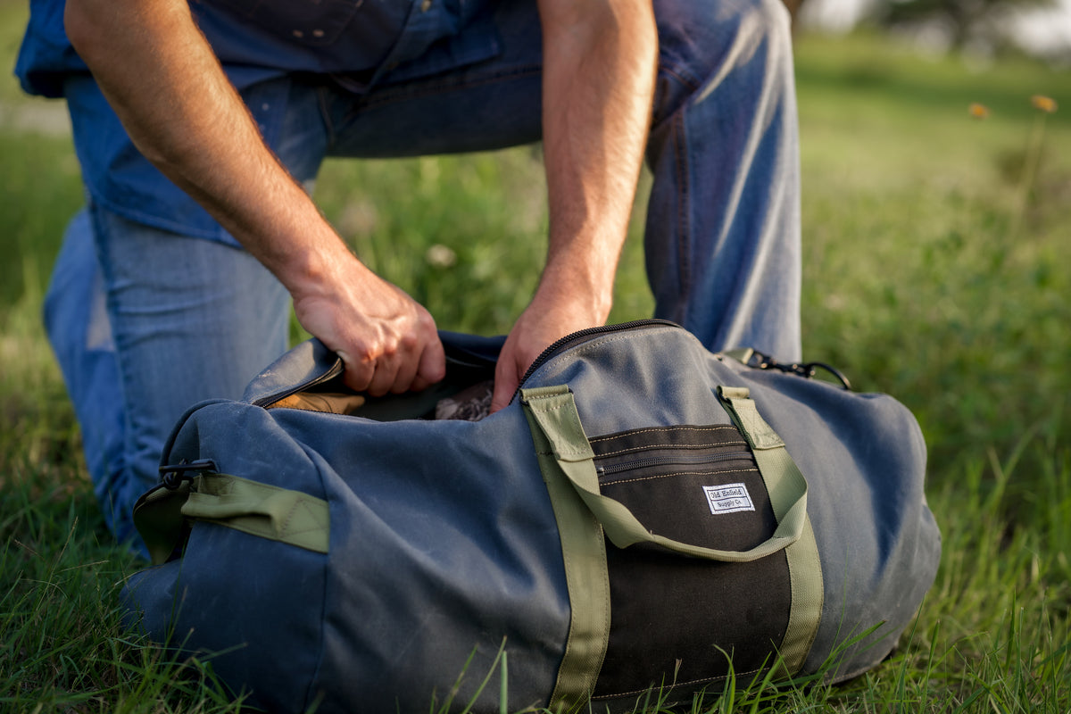 96-Hour Duffel Bag | Slate + Black – Old Enfield Supply